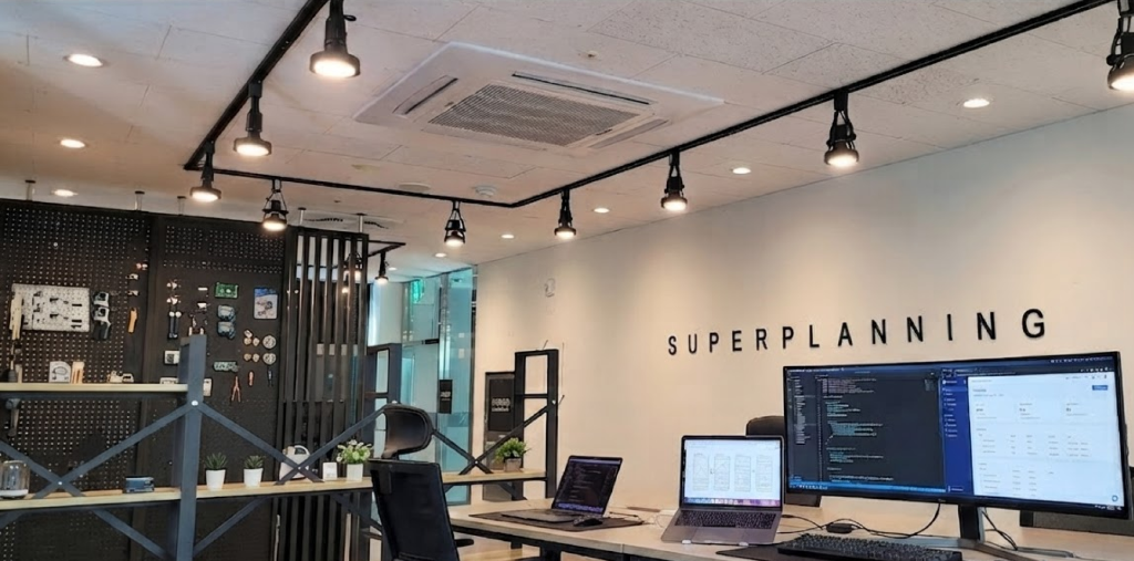 슈퍼플래닝 UX디자인에 최적화된 웹/앱 개발 환경